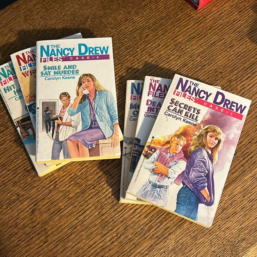 Vintage Nancy Drew Files books - Cases 1-6